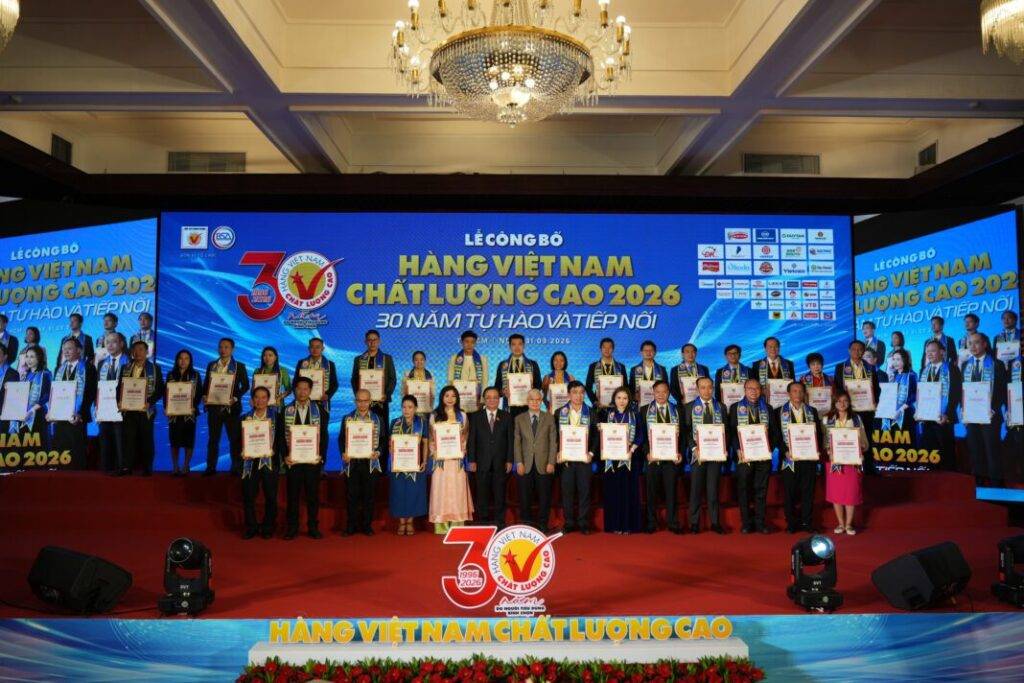 HASUN TIẾP TỤC ĐƯỢC VINH DANH HÀNG VIỆT NAM CHẤT LƯỢNG CAO 2026 – KHẲNG ĐỊNH UY TÍN THƯƠNG HIỆU 1 659619764 1382172107048792 5991667716495296560 n 1068x712 1
